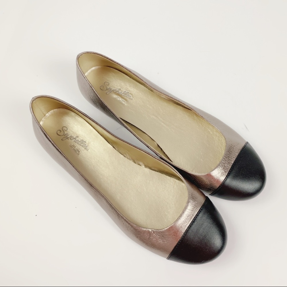 Seychelles Metallic Leather Cap Toe Flats Size 7.5